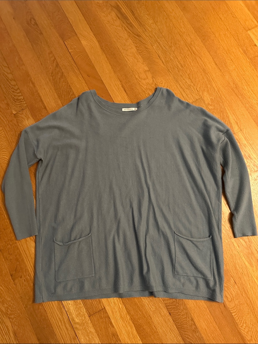 Lightweight sweater